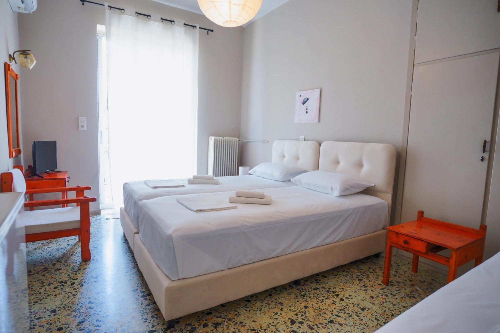 Hotel Korfos - Ξενοδοχείο Κόρφος Renovated 外观 照片