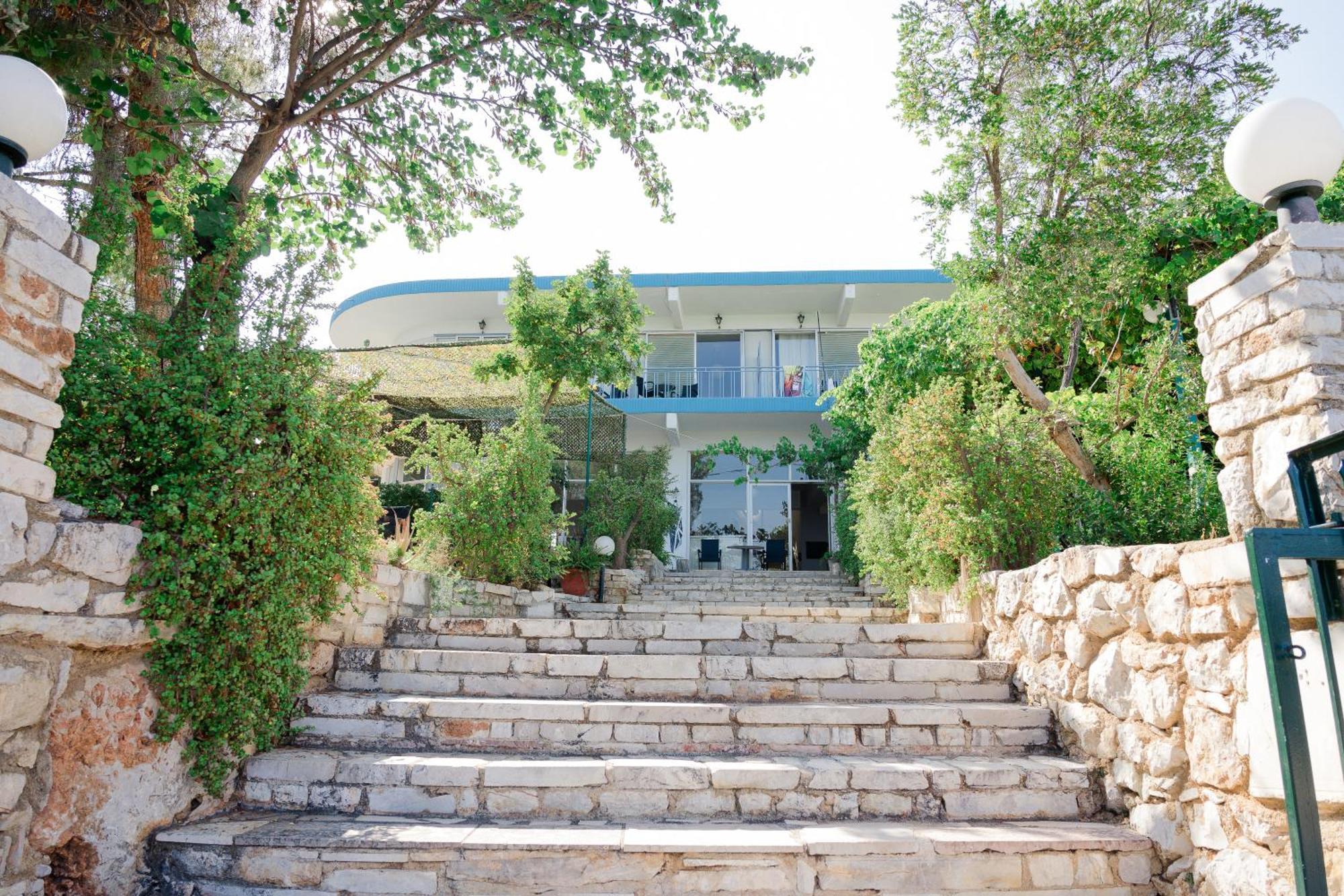 Hotel Korfos - Ξενοδοχείο Κόρφος Renovated 外观 照片